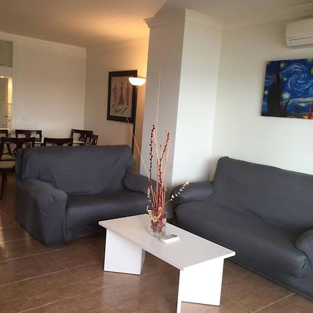 Spacious Apartment With Sea View Terrace In Calafell Esterno foto