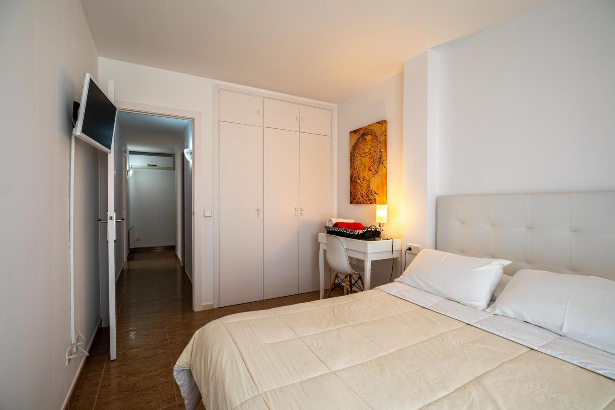 Spacious Apartment With Sea View Terrace In Calafell Esterno foto